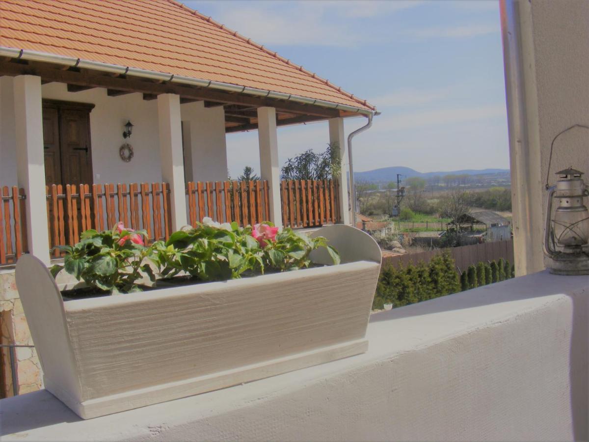 Tokaj Hill Panorama Guesthouse Szerencs Ngoại thất bức ảnh