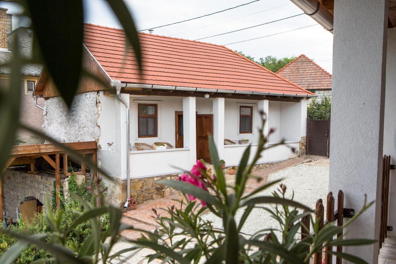 Tokaj Hill Panorama Guesthouse Szerencs Ngoại thất bức ảnh